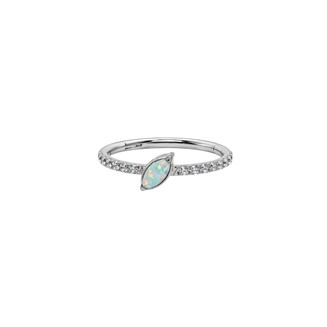 Piercing Zircônias cravejadas Daith Natural | Pratinhas