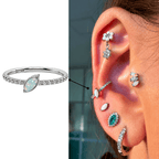 Piercing Zircônias cravejadas Daith Natural | Pratinhas