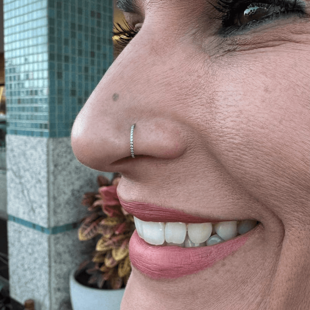 Piercing Argola Clicker Para Nariz em Titânio 0.8 Zircônias | Pratinhas