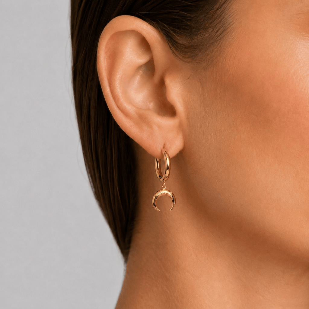 Brinco Lua Titânio Gold 14mm | Pratinhas