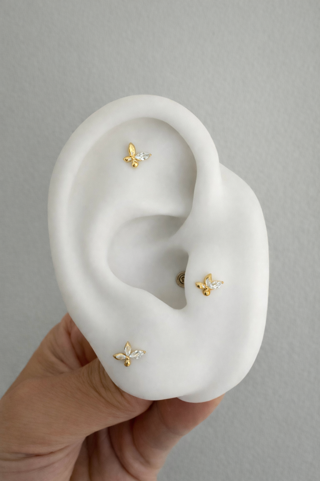 Piercing Titânio Borboleta – Pratinhas