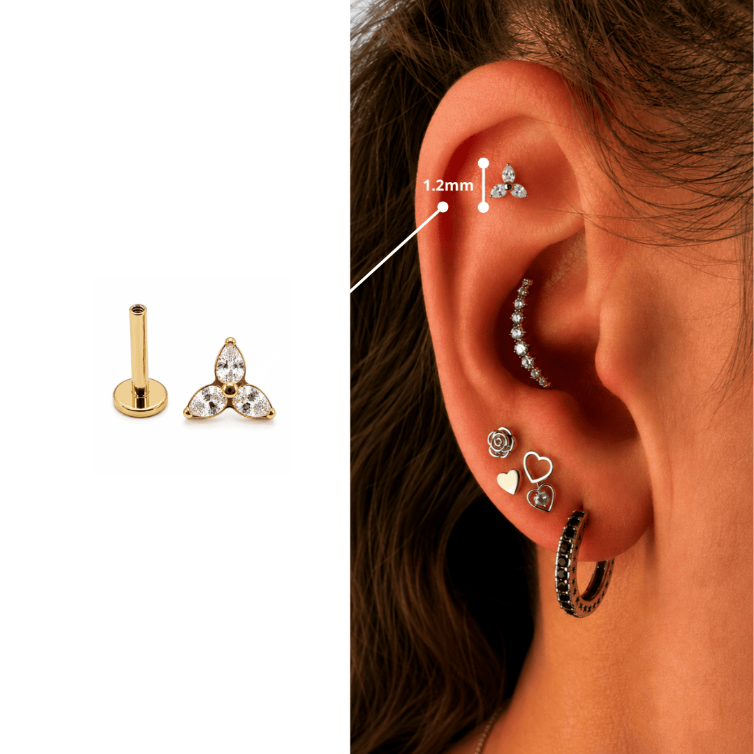 Piercing Trevo Crystal em Titânio | Pratinhas
