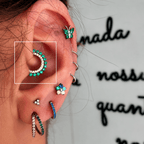 Piercing Articulado em Titânio com Zircônias Verdes 8mm | Pratinhas